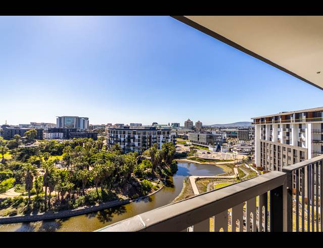 2 BEDROOM APARTMENT FOR SALE IN CENTURY CITY